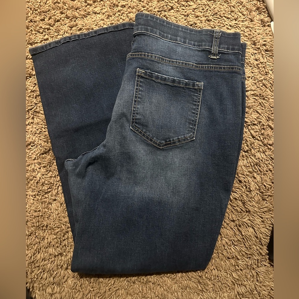 Women’s plus size Terra & Sky bootcut  jeans.
